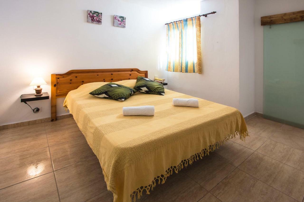A Ensuite Apartment Con Zona De Patio Арресифе Экстерьер фото